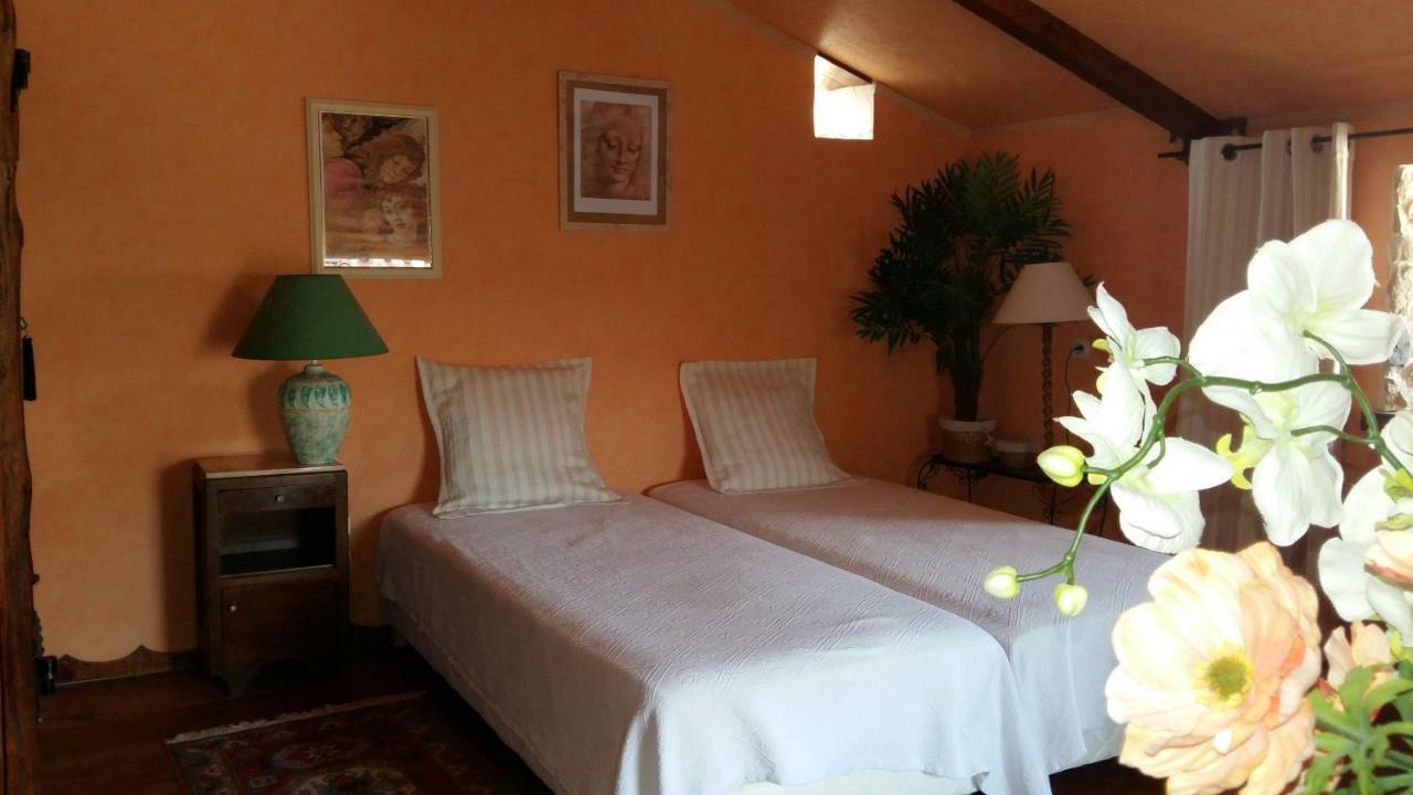 La Maison De St Victor Bed & Breakfast Saint-Victor-de-Malcap Luaran gambar