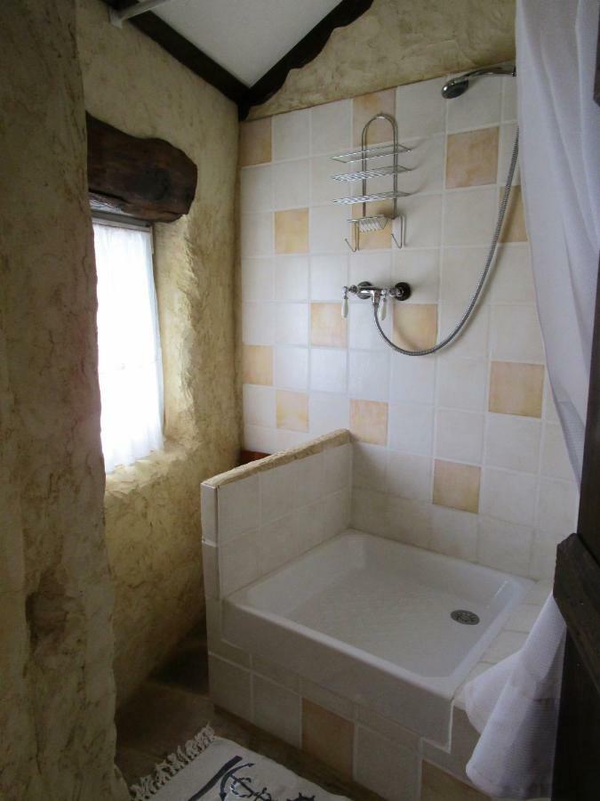 La Maison De St Victor Bed & Breakfast Saint-Victor-de-Malcap Luaran gambar